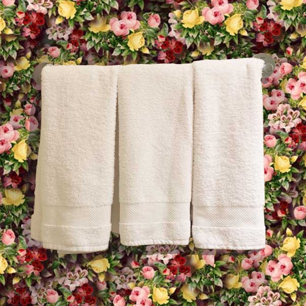 Vintage Roses Floral Peel and Stick Wallpaper