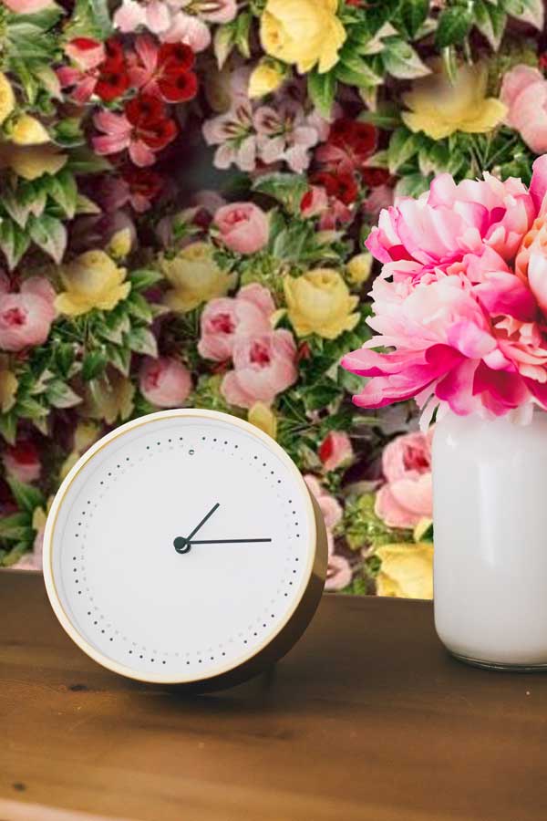 Vintage Roses Floral Peel and Stick Wallpaper
